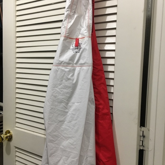 Vineyard Vines rain jacket - Picture 5 of 5